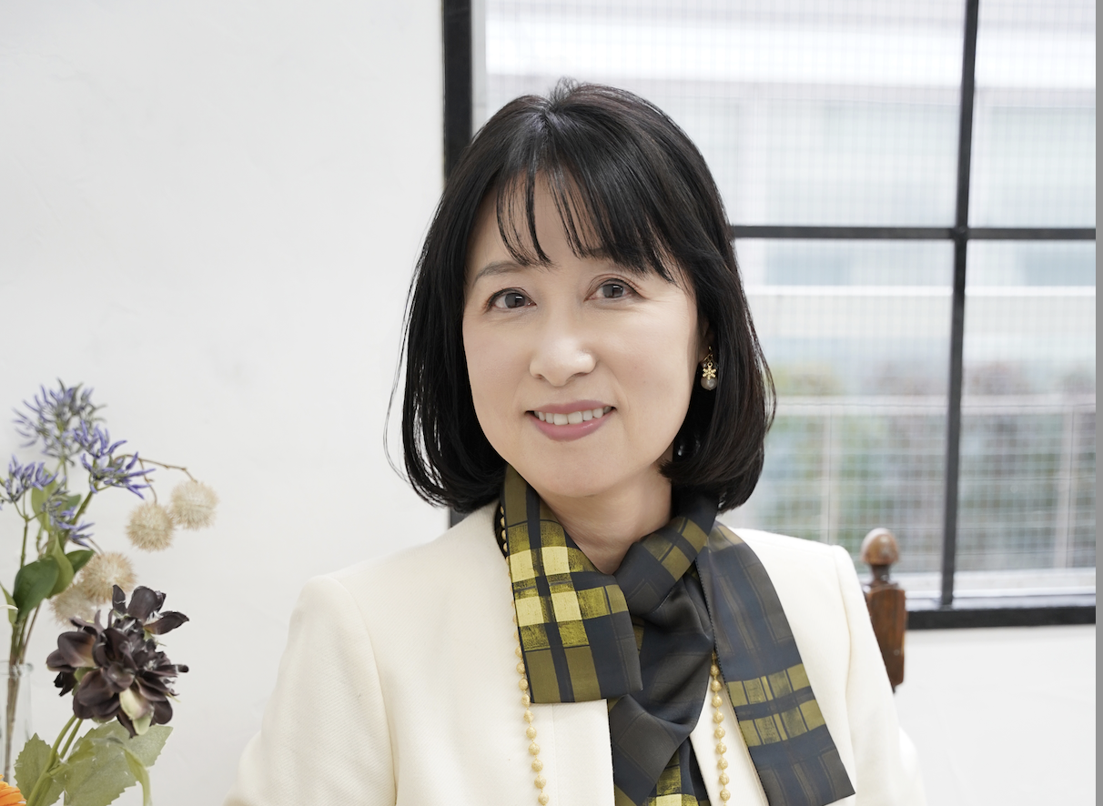 塩野 千恵子